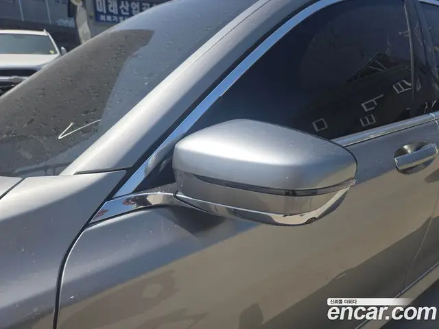 BMW 7 серия 2022 3.0 автомат (гидро), миниатюра 12