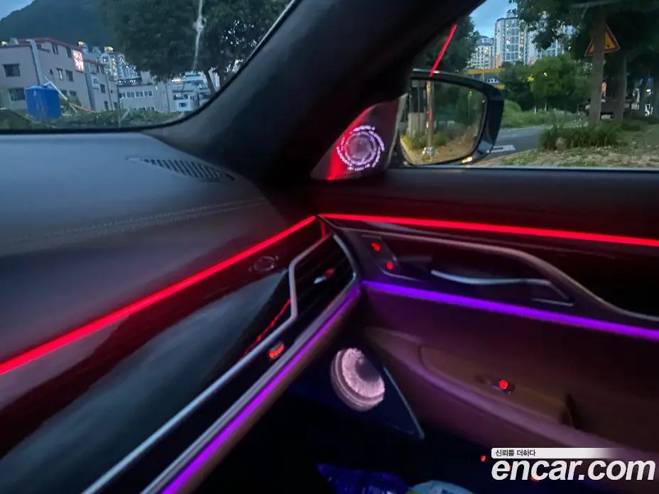 BMW 7 серия 2022 3.0 автомат (гидро), фото 14
