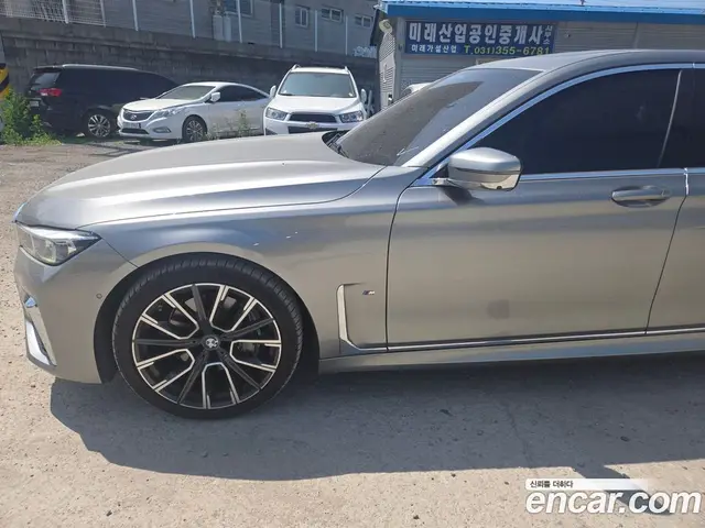 BMW 7 серия 2022 3.0 автомат (гидро), миниатюра 5