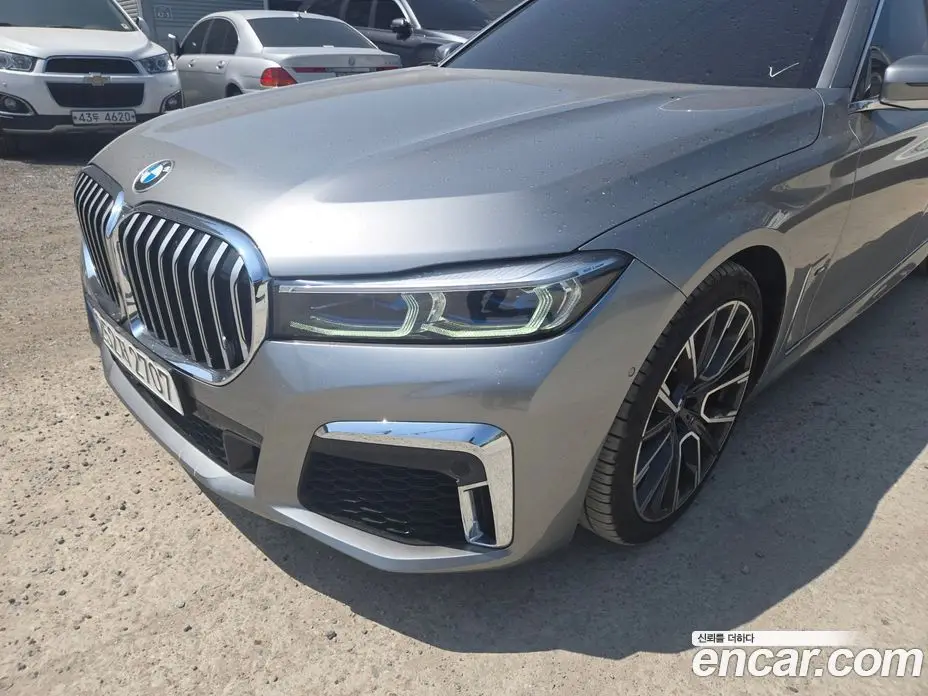 BMW 7 серия 2022 3.0 автомат (гидро), фото 9