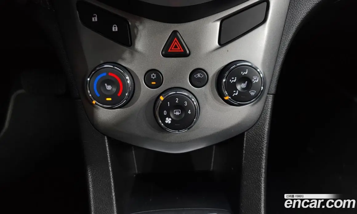 Chevrolet Aveo 2017 1.4 автомат (гидро), фото 24