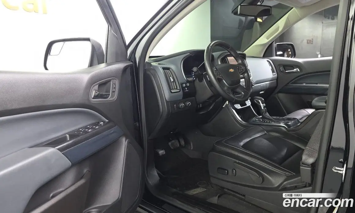 Chevrolet Colorado 2022 3.6 автомат (гидро), фото 13