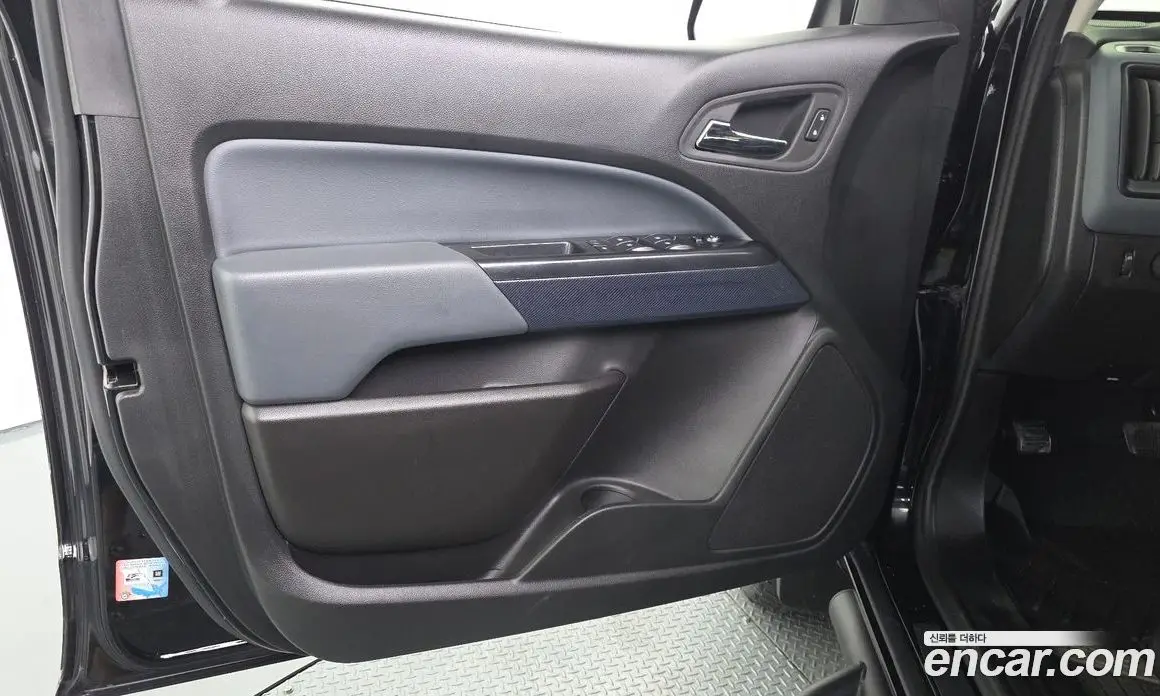 Chevrolet Colorado 2022 3.6 автомат (гидро), фото 14