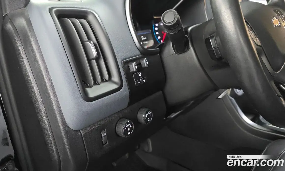 Chevrolet Colorado 2022 3.6 автомат (гидро), фото 29