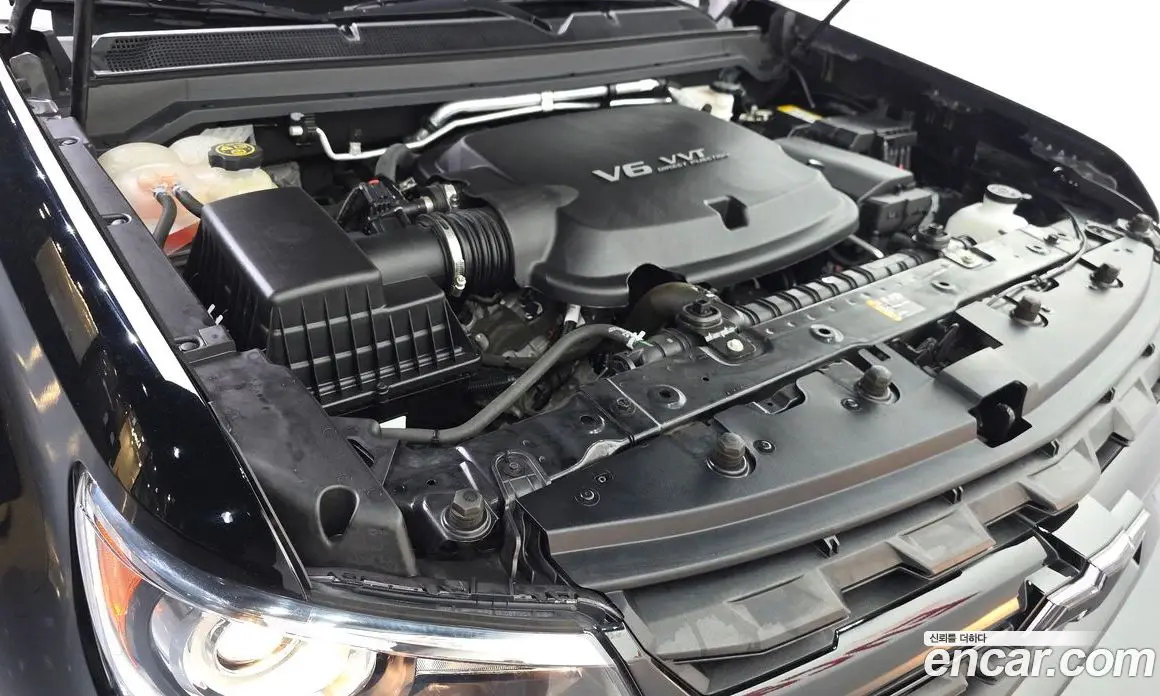 Chevrolet Colorado 2022 3.6 автомат (гидро), фото 6