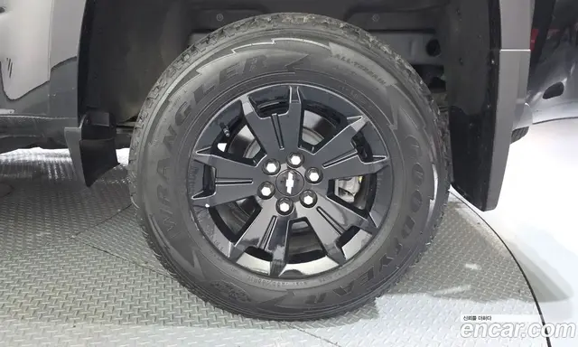 Chevrolet Colorado 2022 3.6 автомат (гидро), миниатюра 7