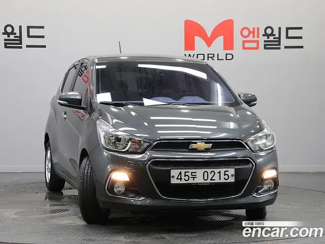 Chevrolet Spark 2016 1.0 автомат (гидро), миниатюра 2