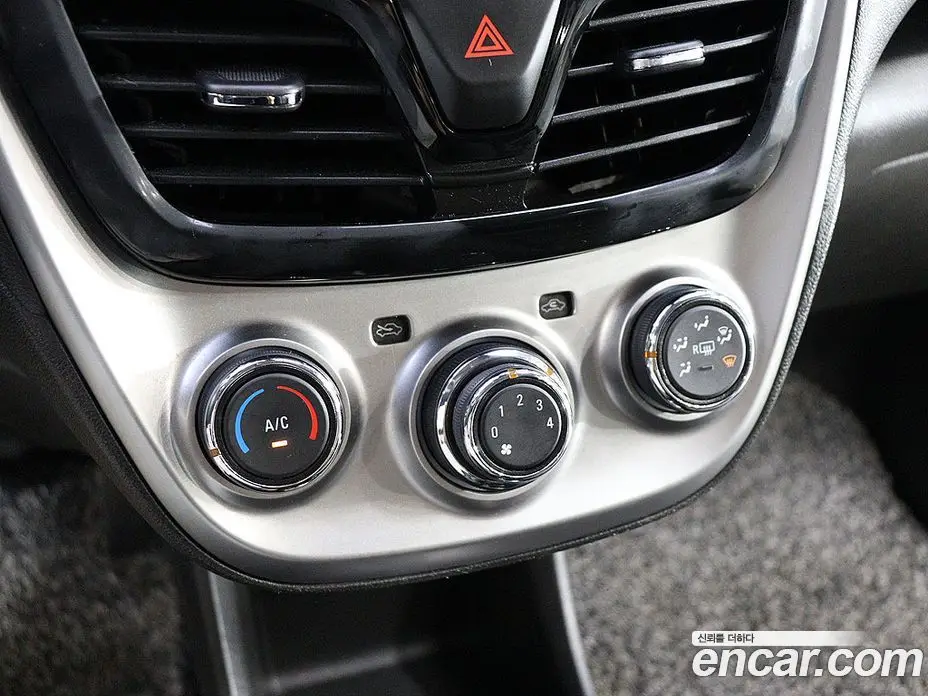 Chevrolet Spark 2016 1.0 автомат (гидро), фото 15
