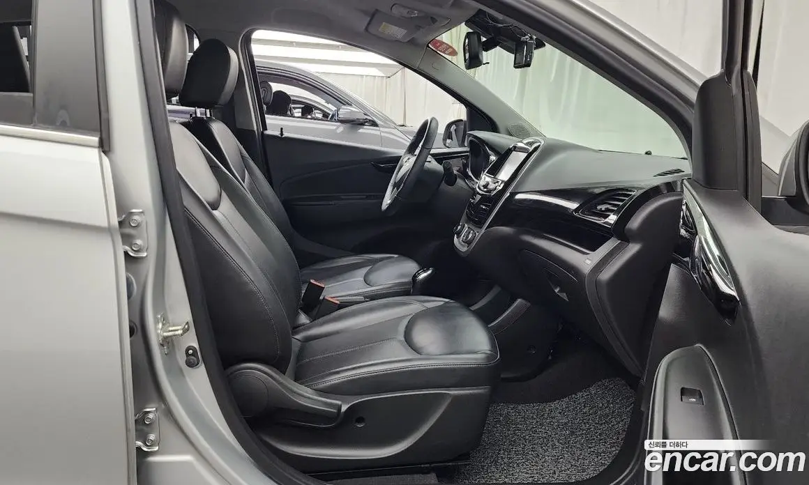 Chevrolet Spark 2017 1.0 автомат (гидро), фото 17