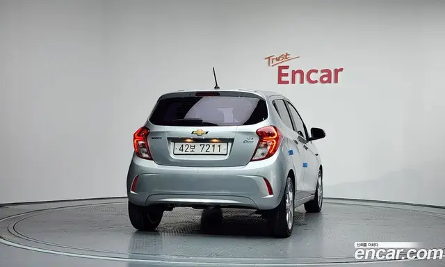 Chevrolet Spark 2017 1.0 автомат (гидро), миниатюра 4