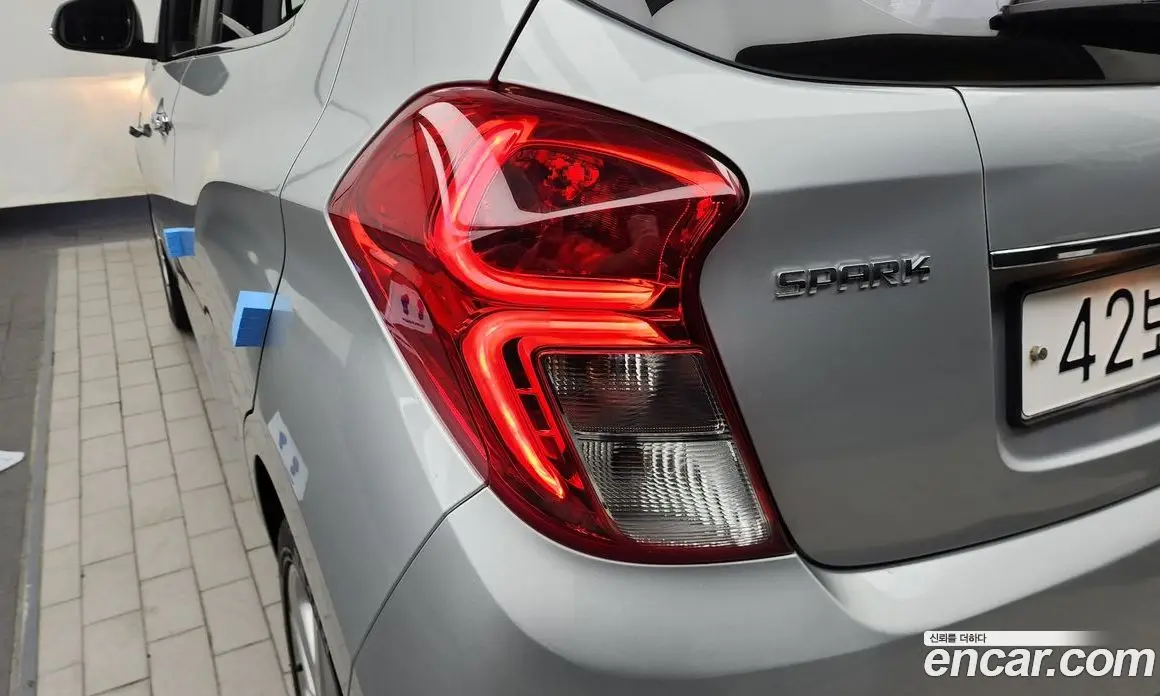 Chevrolet Spark 2017 1.0 автомат (гидро), фото 9