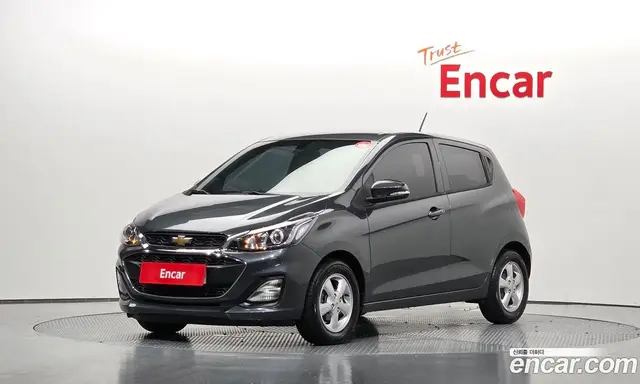 Chevrolet Spark 2018 1.0 автомат (гидро), миниатюра 1