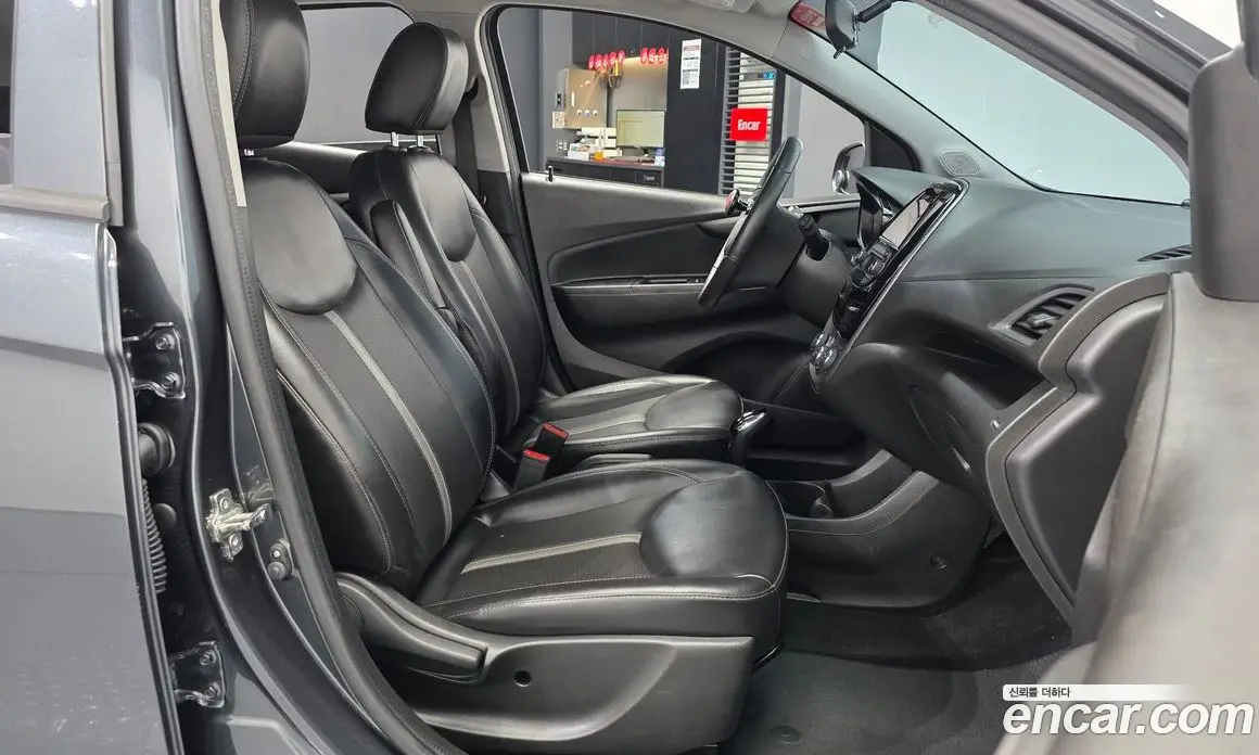 Chevrolet Spark 2018 1.0 автомат (гидро), фото 11
