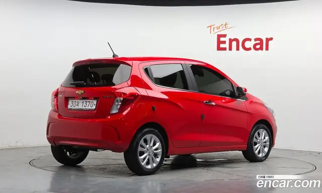 Chevrolet Spark 2018 1.0 автомат (гидро), миниатюра 2