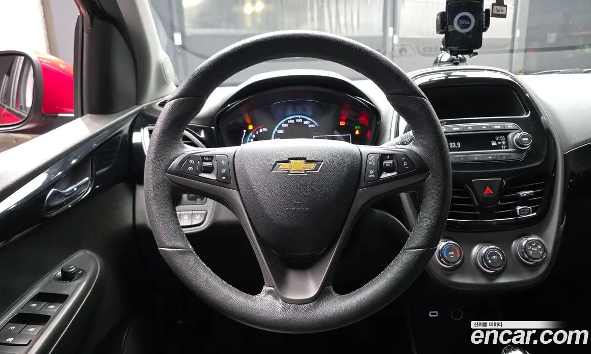 Chevrolet Spark 2019 1.0 автомат (гидро), фото 13