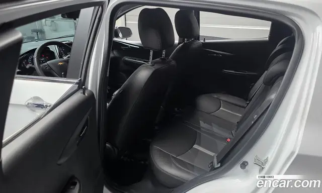 Chevrolet Spark 2021 1.0 автомат (гидро), миниатюра 11