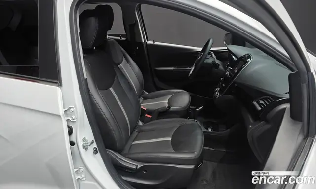 Chevrolet Spark 2021 1.0 автомат (гидро), миниатюра 12
