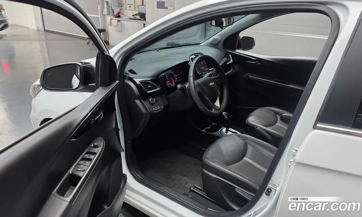 Chevrolet Spark 2021 1.0 автомат (гидро), фото 10