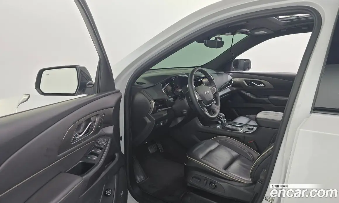 Chevrolet Traverse 2023 3.6 автомат (гидро), фото 13