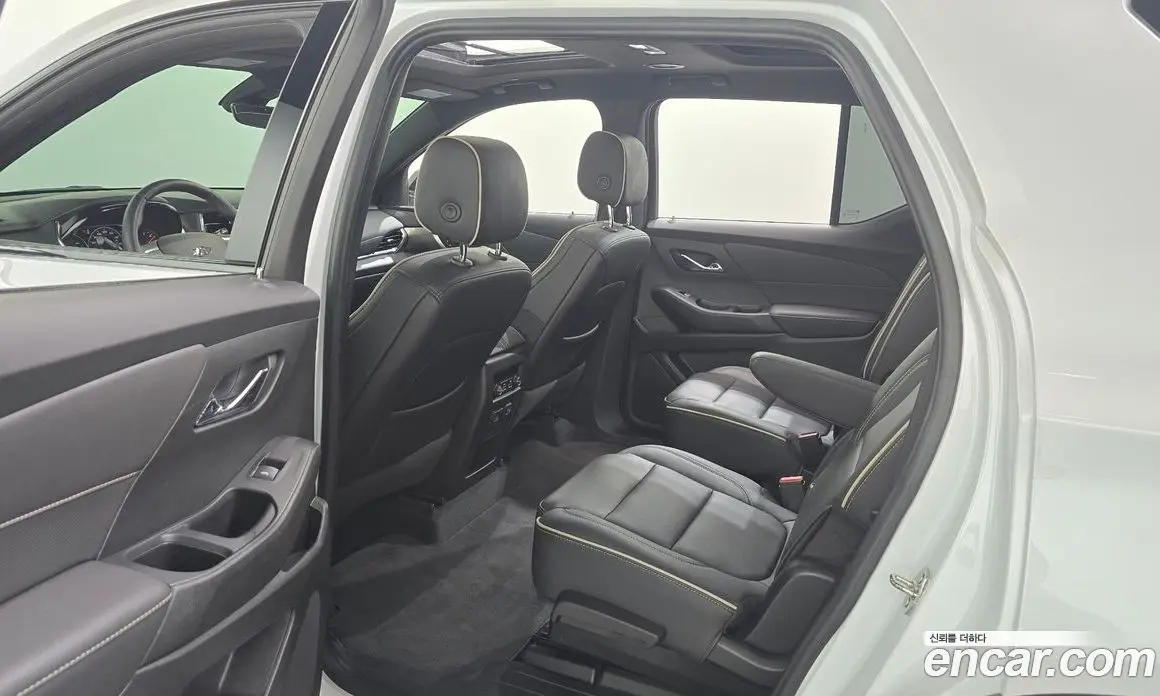 Chevrolet Traverse 2023 3.6 автомат (гидро), фото 18
