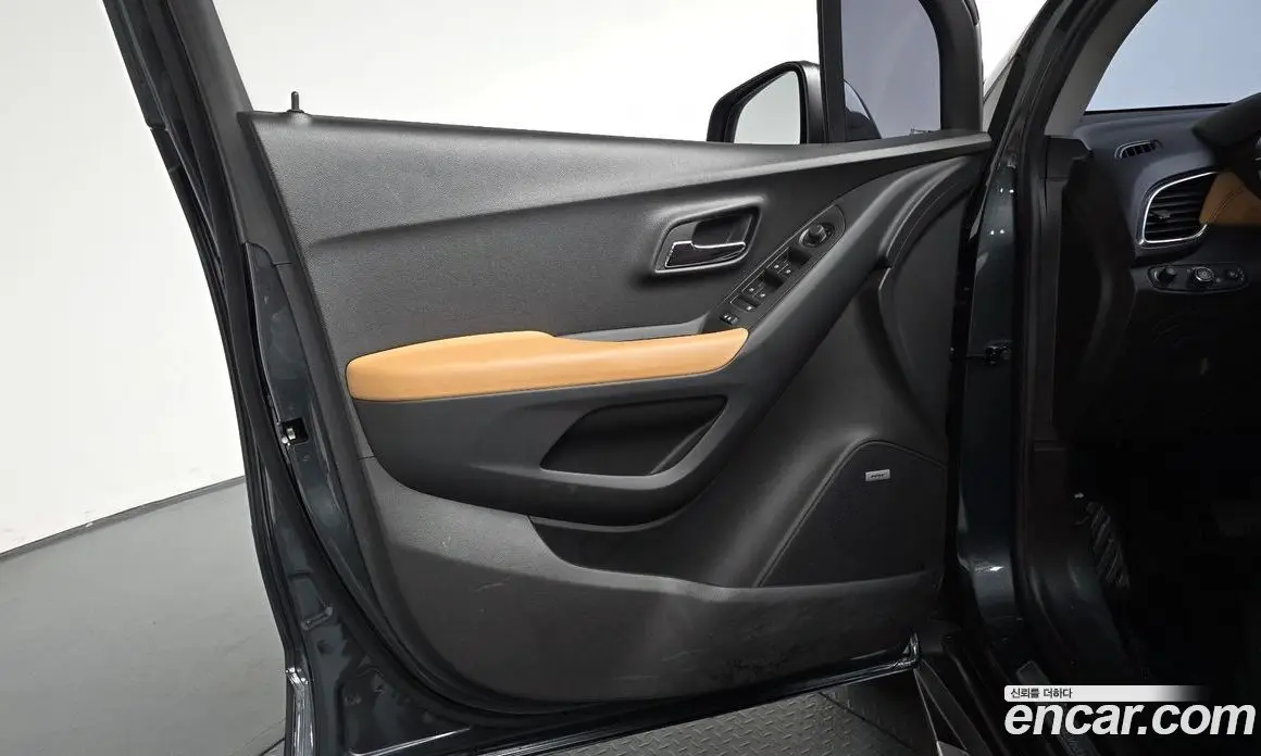 Chevrolet Trax 2016 1.4 автомат (гидро), фото 13