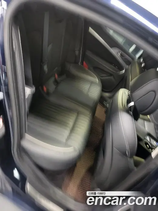Genesis G70 2019 2.0 автомат (гидро), фото 15