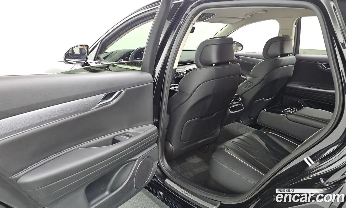 Genesis G80 2023 2.5 автомат (гидро), фото 16