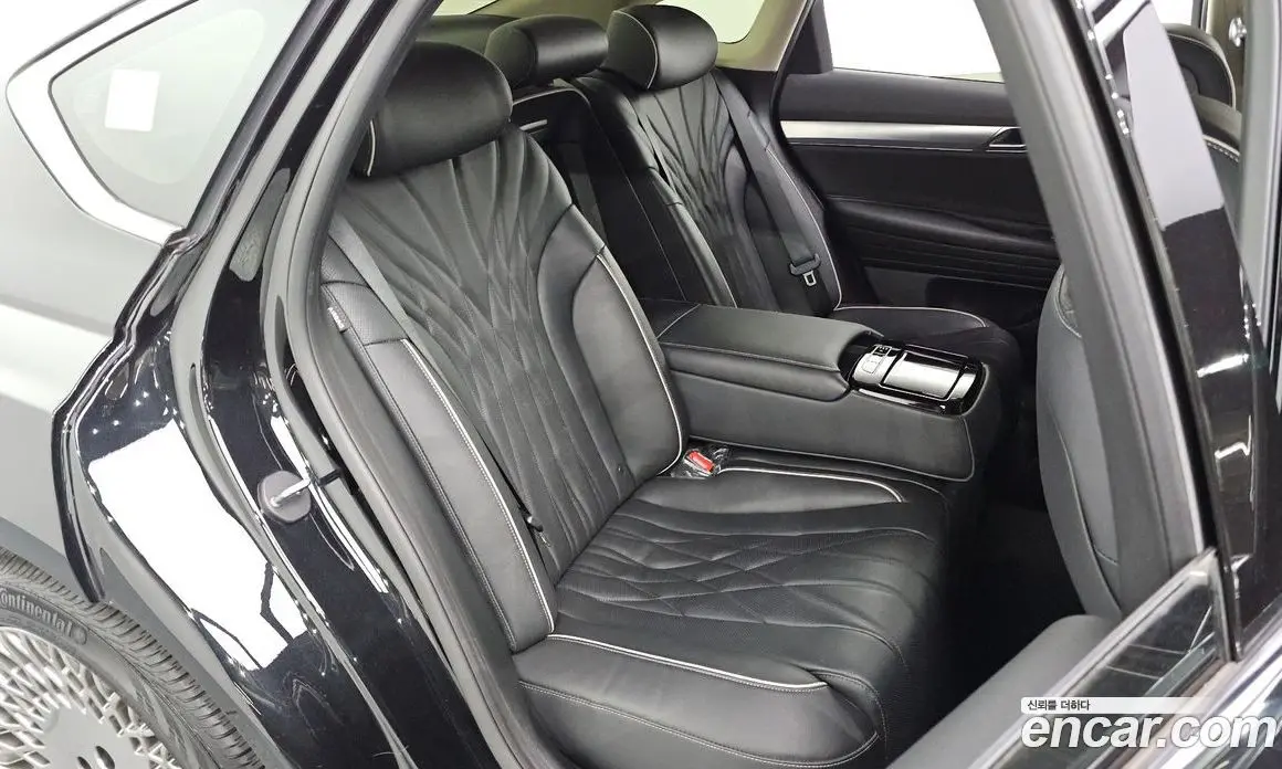 Genesis G80 2023 2.5 автомат (гидро), фото 17