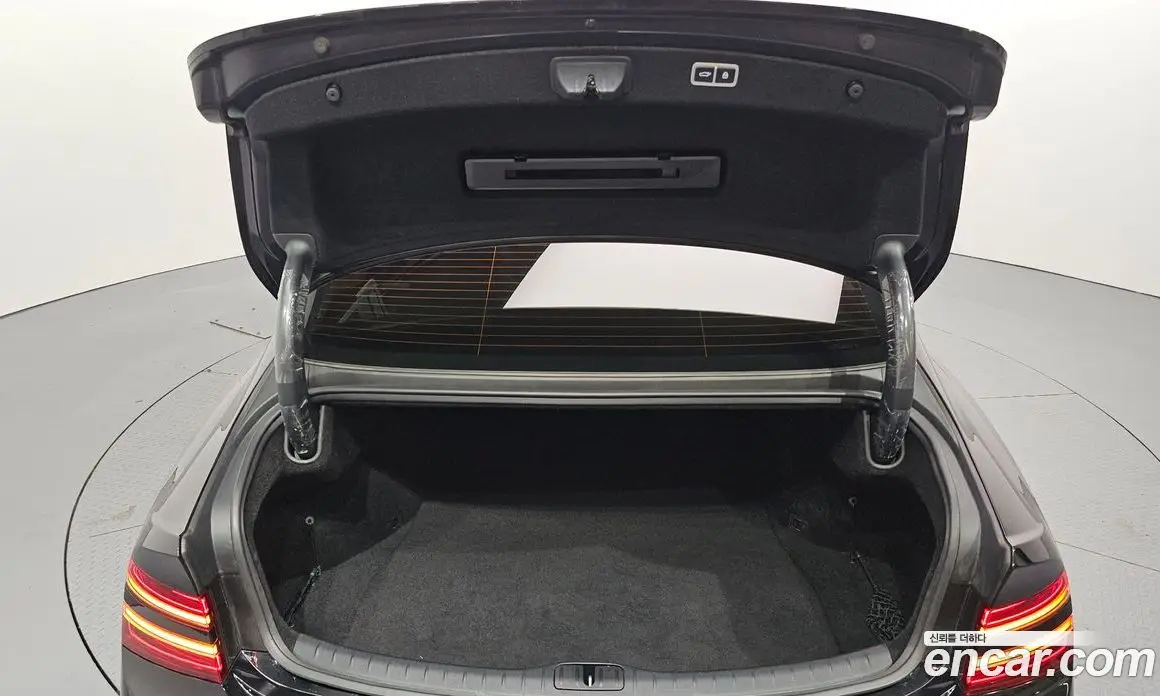 Genesis G80 2023 2.5 автомат (гидро), фото 25