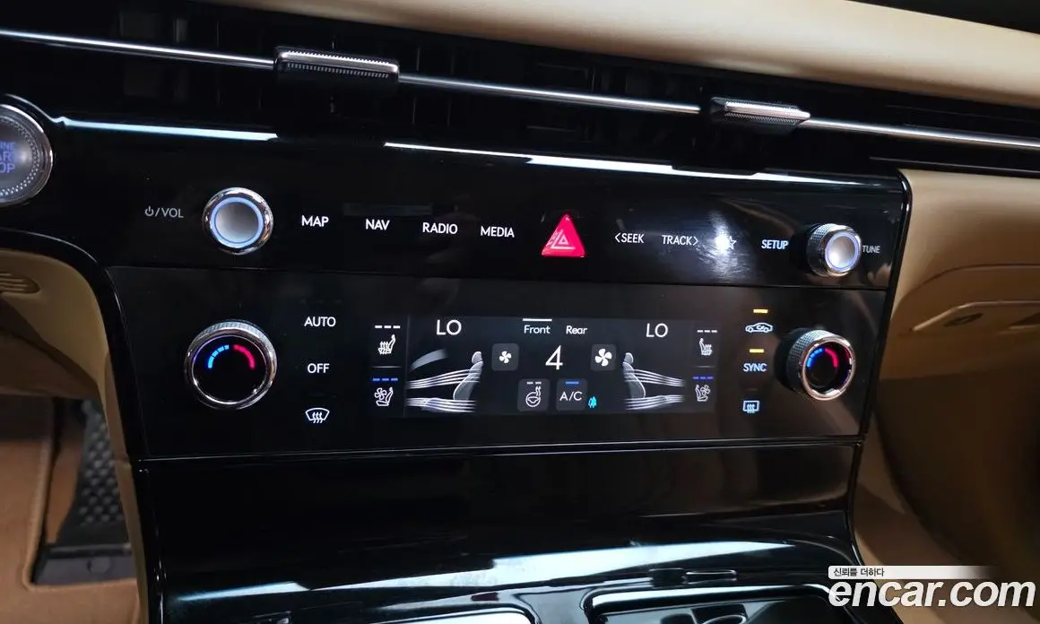Genesis G80 2024 2.5 автомат (гидро), фото 17