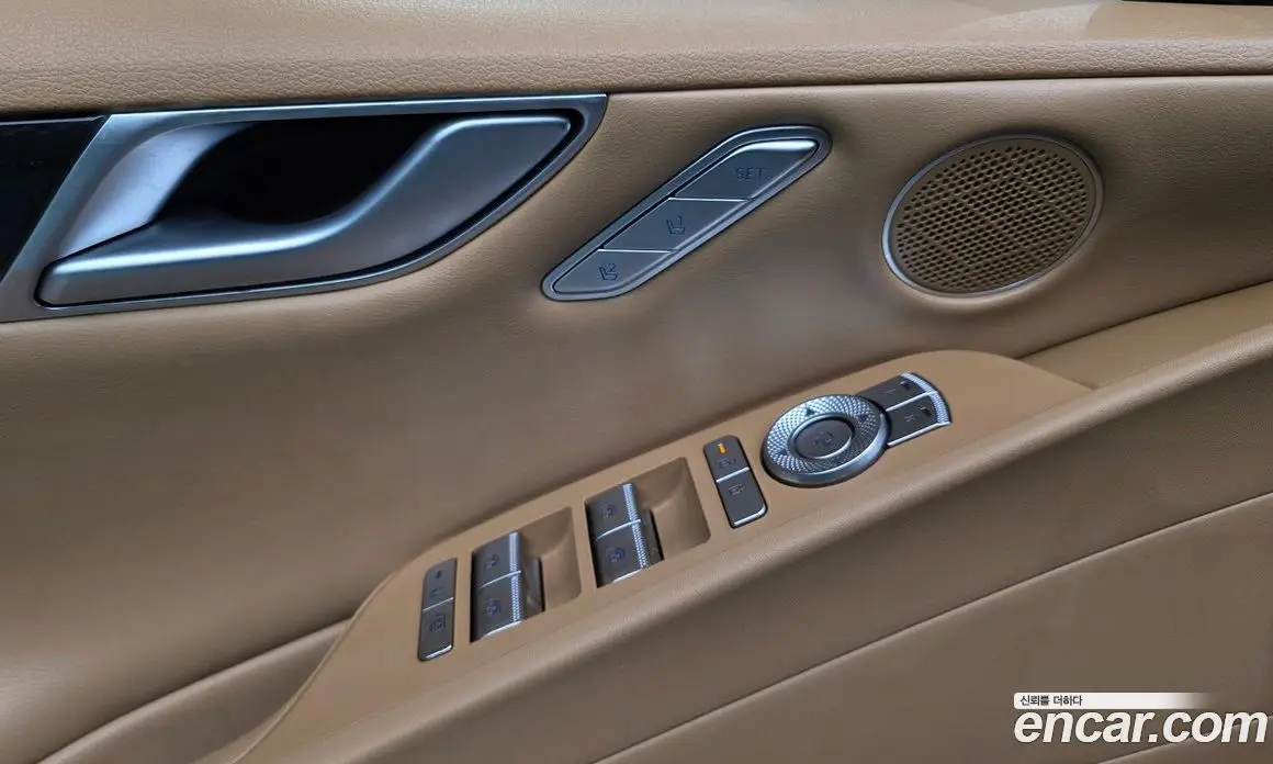 Genesis G80 2024 2.5 автомат (гидро), фото 18