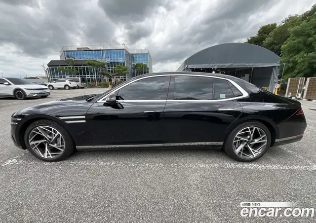 Genesis G90 2023 3.5 автомат (гидро), миниатюра 3