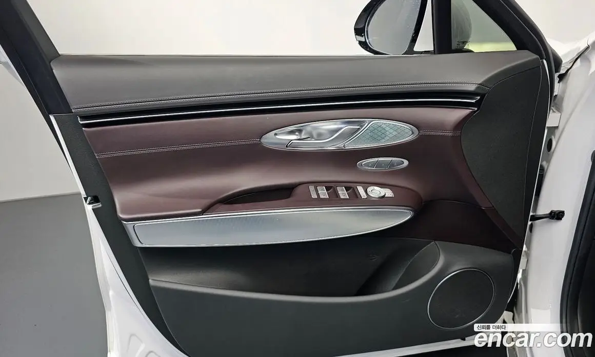 Genesis GV70 2021 2.5 автомат (гидро), фото 13