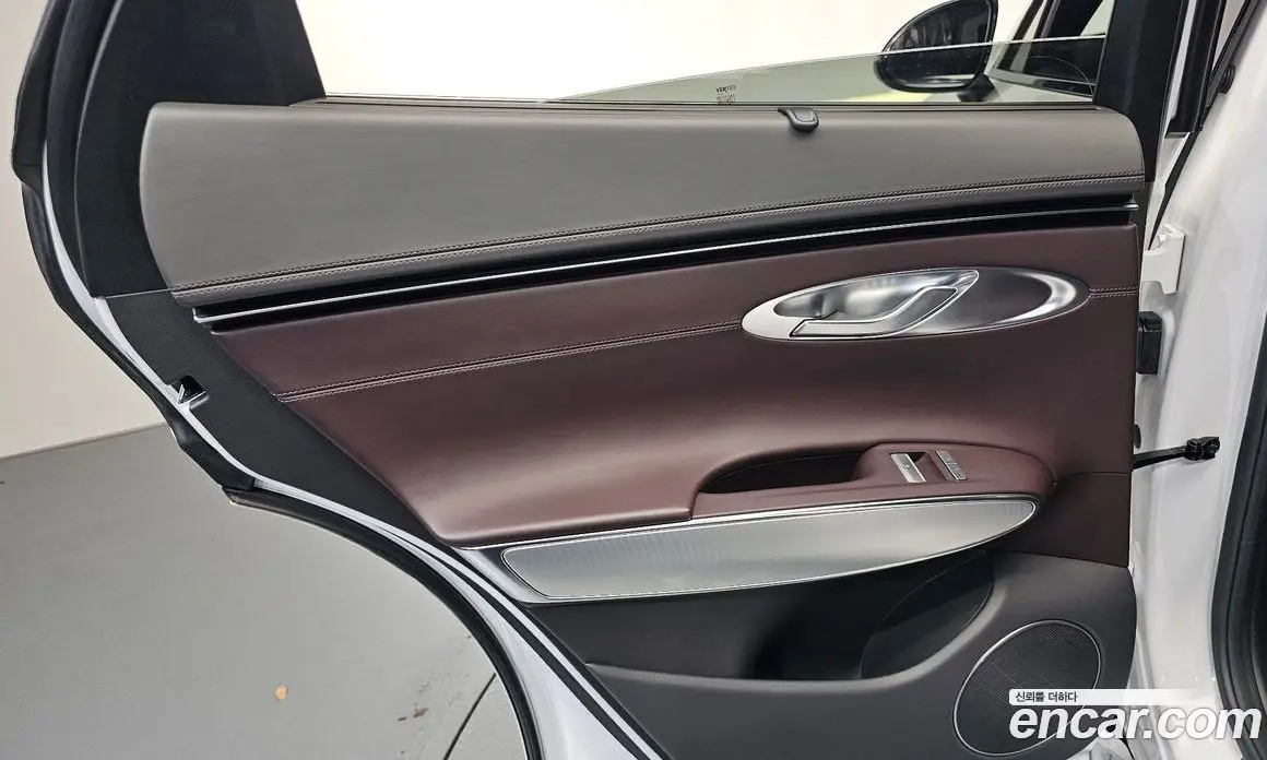Genesis GV70 2021 2.5 автомат (гидро), фото 14