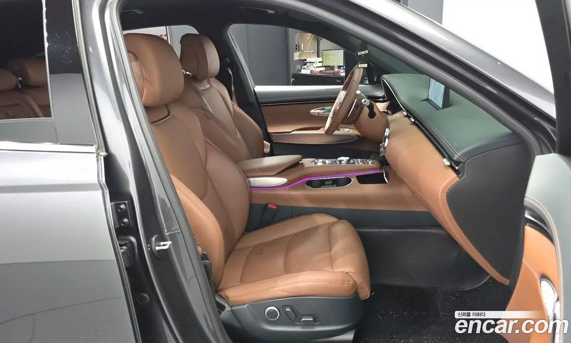 Genesis GV70 2021 2.5 автомат (гидро), фото 17