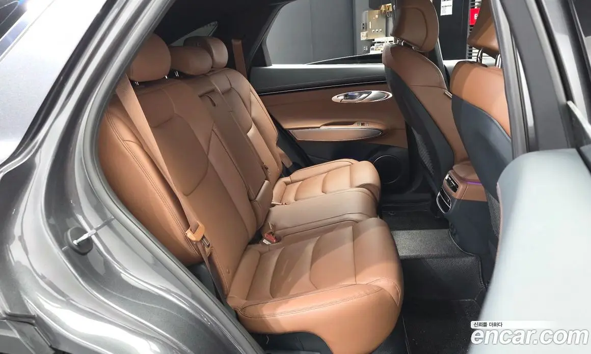 Genesis GV70 2021 2.5 автомат (гидро), фото 18