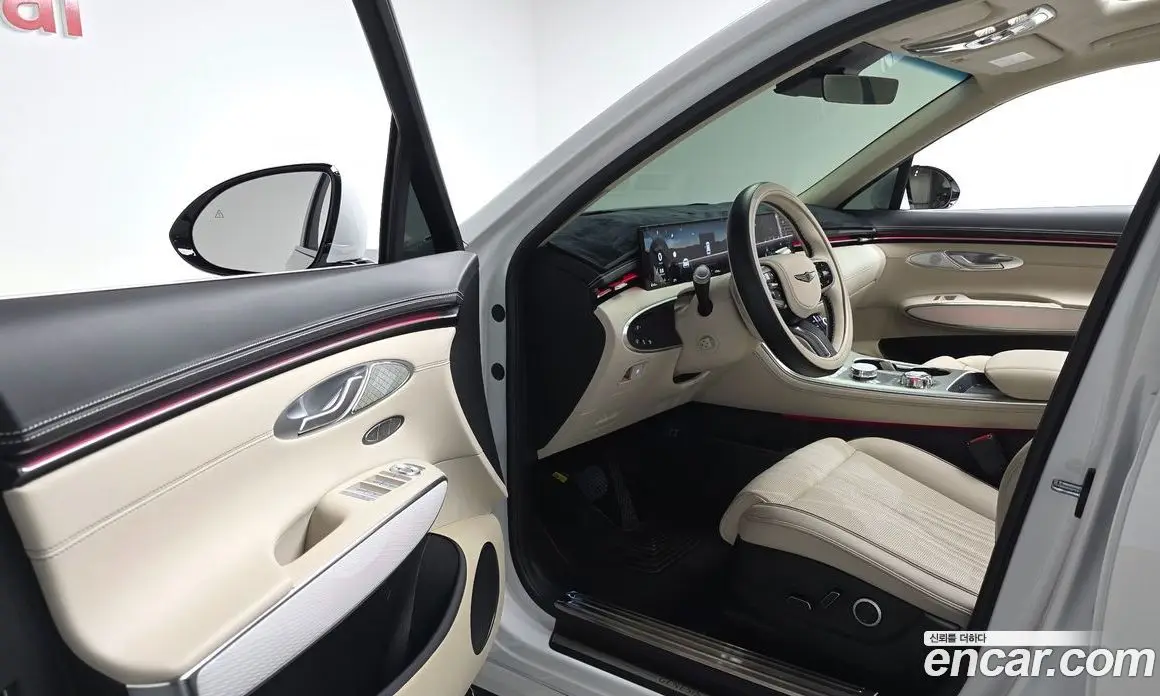 Genesis GV70 2025 2.5 автомат (гидро), фото 12