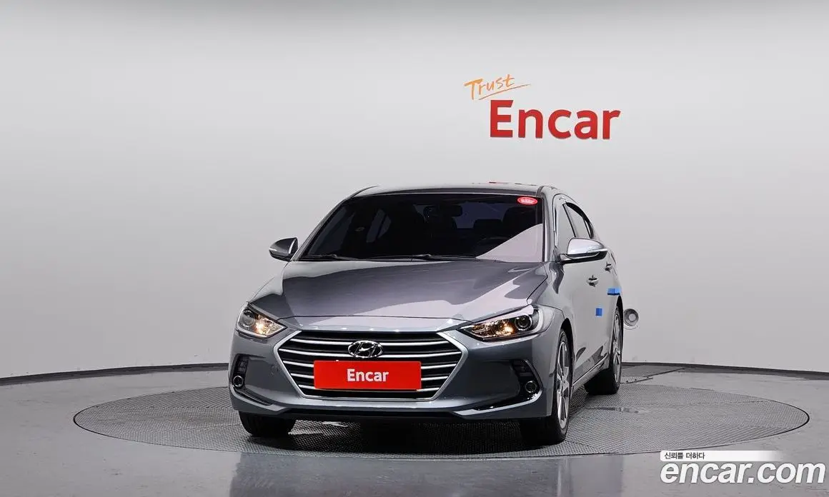 Hyundai Avante 2017 1.6 автомат (гидро), фото 3