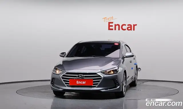 Hyundai Avante 2017 1.6 автомат (гидро), миниатюра 3