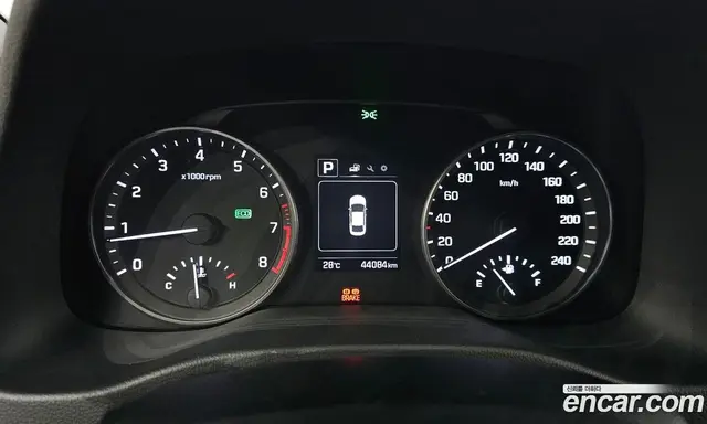 Hyundai Avante 2017 1.6 автомат (гидро), миниатюра 8