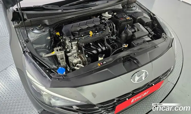 Hyundai Avante 2020 1.6 автомат (гидро), миниатюра 6