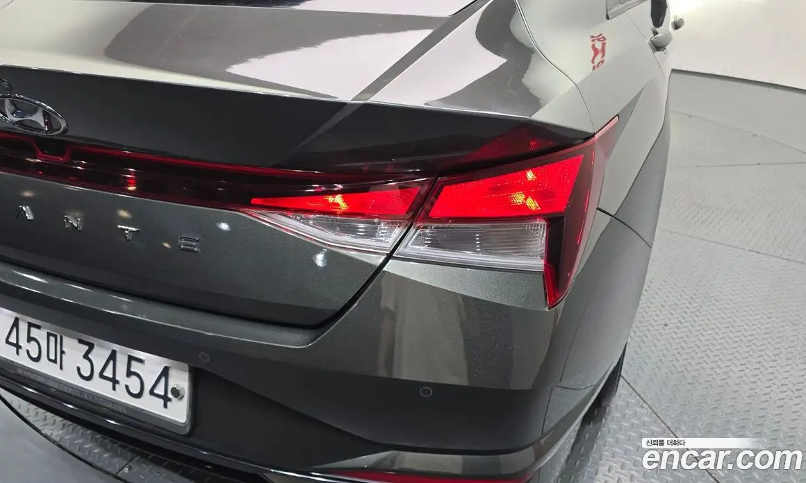 Hyundai Avante 2020 1.6 автомат (гидро), фото 9