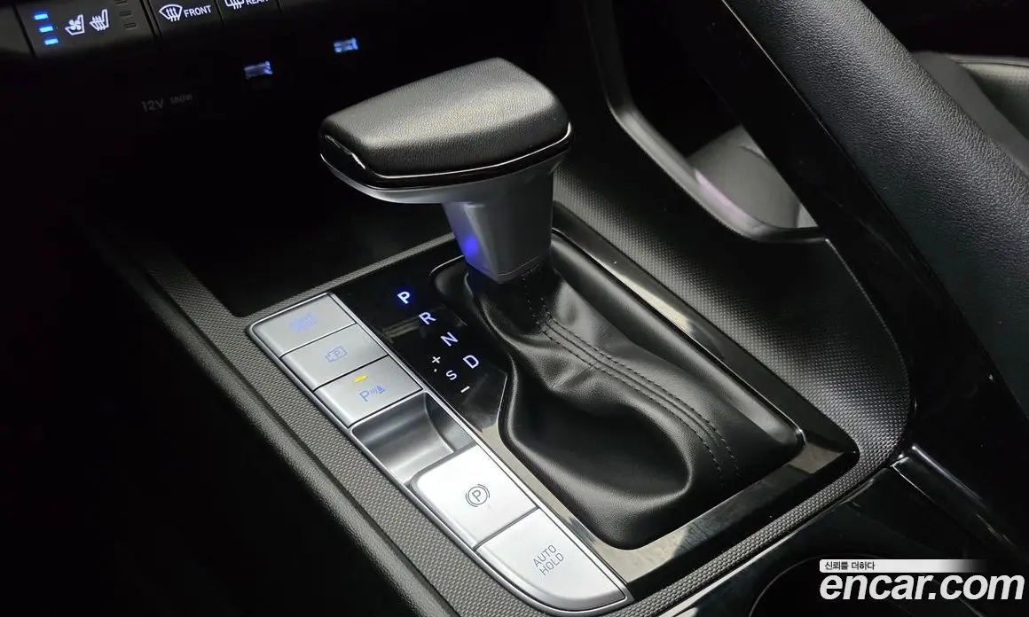 Hyundai Avante 2023 1.6 автомат (гидро), фото 12