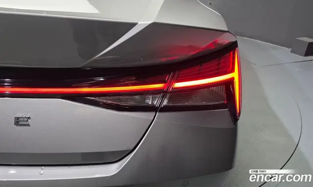 Hyundai Avante 2023 1.6 автомат (гидро), миниатюра 9