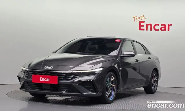 Hyundai Avante 2023 1.6 автомат (гидро), миниатюра 1