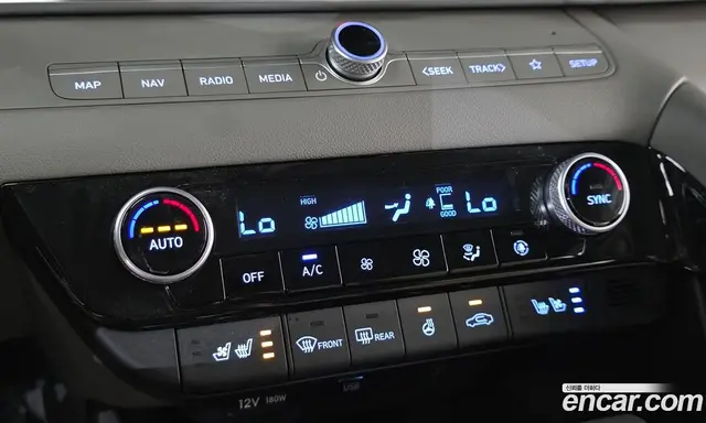 Hyundai Avante 2023 1.6 автомат (гидро), миниатюра 11
