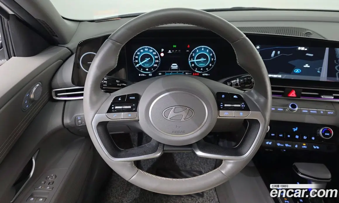 Hyundai Avante 2023 1.6 автомат (гидро), фото 14