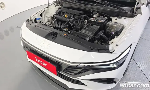Hyundai Avante 2023 1.6 автомат (гидро), миниатюра 6