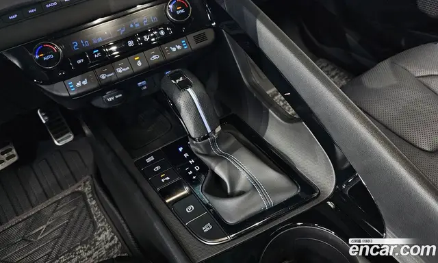 Hyundai Avante 2025 2.0 автомат (гидро), миниатюра 11