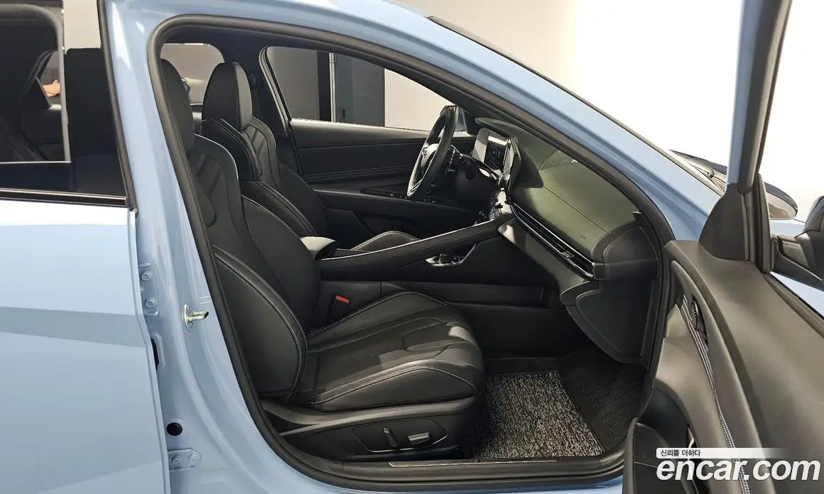 Hyundai Avante 2025 2.0 автомат (гидро), фото 15
